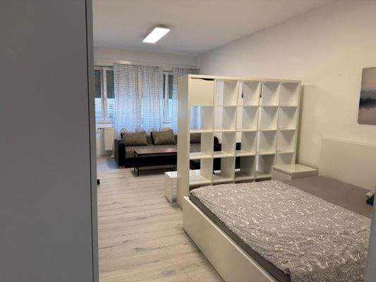 Wohnung mieten auf Zeit in Stuttgart Vaihingen Kurzzeitmiete bei urbanbnb  4.jpg