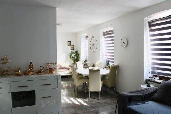 Wohn-und Esszimmer 1.OG