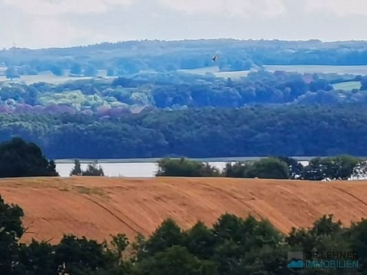 Blick aus dem Giebelfenster im Dachgeschoss