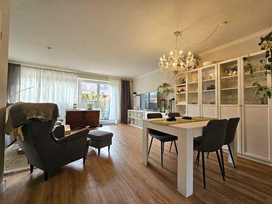 Wohn- und Essbereich