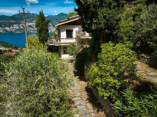 Malcesine - Via Colombere 7 - DJI_0204 (WEB).jpg