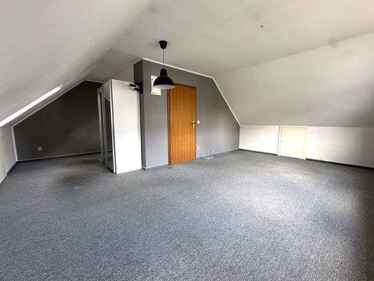 29 Zimmer III OG - Kopie.jpg