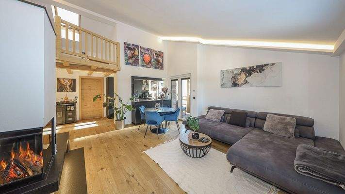 KITZIMMO-Dachgeschosswohnung am Fuße des Hahnenkamm - Immobilien Kitzbühel.