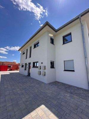 Hauseingang seitlich