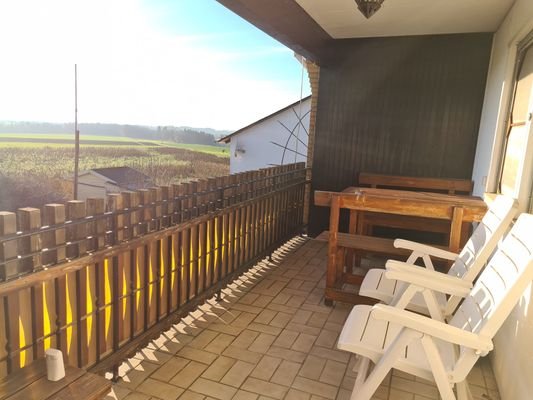 Balkon im 1 Stock