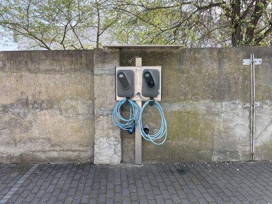 2 Wallboxen
