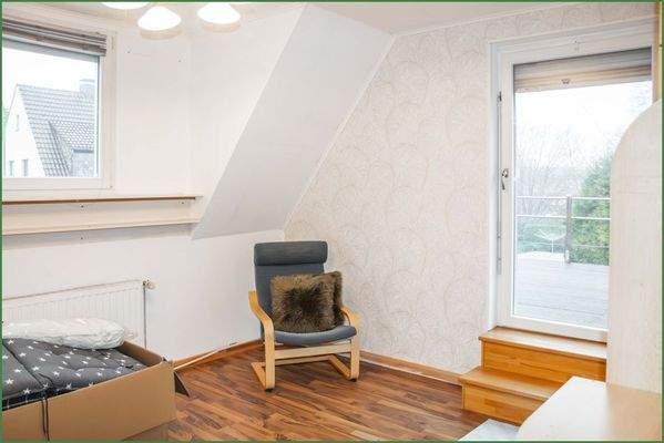 Zimmer im OG mit Ausgang auf die Terrasse