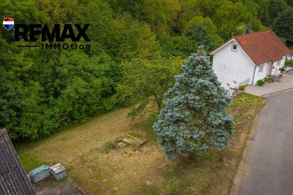 GRUNDSTUCK   in   RALINGEN - OLK  - Im Bungert 5  -   03