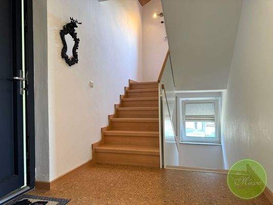 ... offener, freundlicher Eingangsbereich.