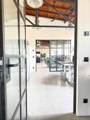 Schreibtischplätze 1