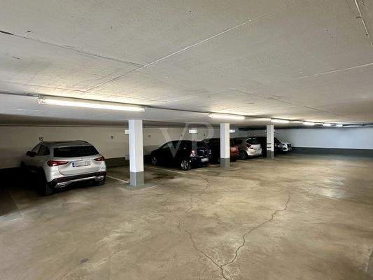 Tiefgarage der Hausnummer 21