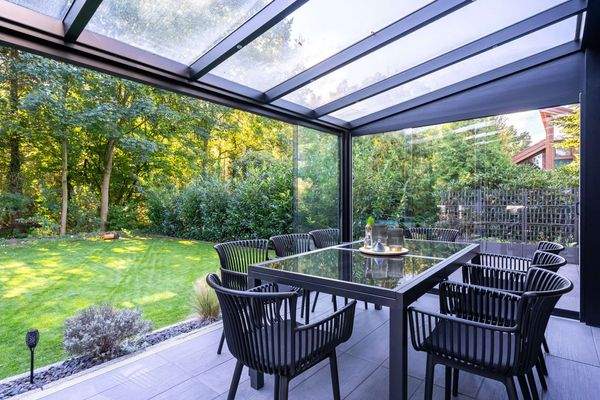 Esstisch Wintergarten