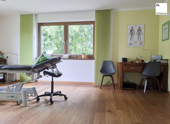 Wohnung/Praxis im Obergeschoss