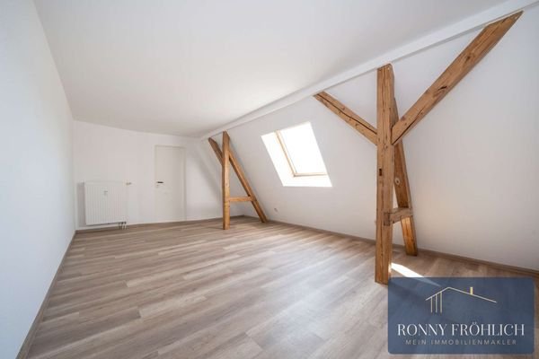 DG rechts Wohnung 2-11