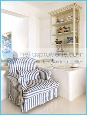 fec650c78d4f4776acaca1a24ee7ee3e-original