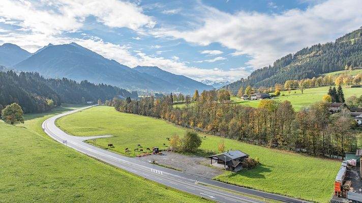 KITZIMMO-Gewerbegrundstück in Toplage kaufen - Immobilien Aurach bei Kitzbühel.