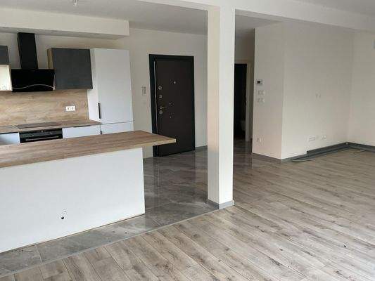 439422165_303547419445936_2057471985571275769_n.jp