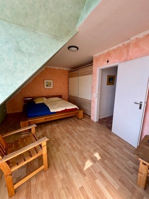 Blick ins Schlafzimmer