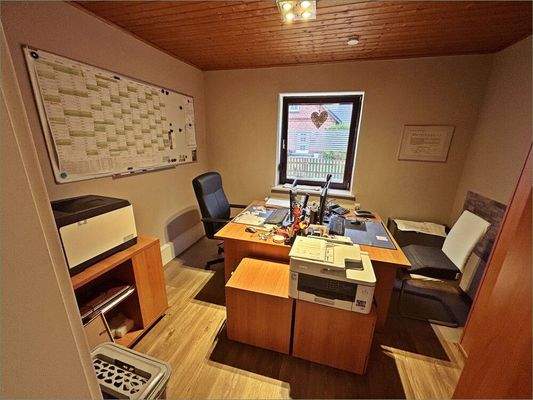 Individualraum Wohnhaus  EG 