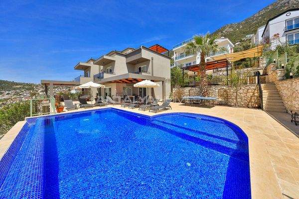 4-Bedroom Luxury Villa with Infinity Pool in Kalkan Antalya