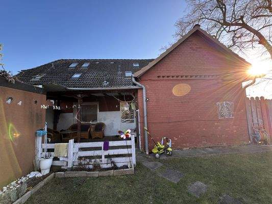 Zugang Erdgeschosswohnung / Terrasse