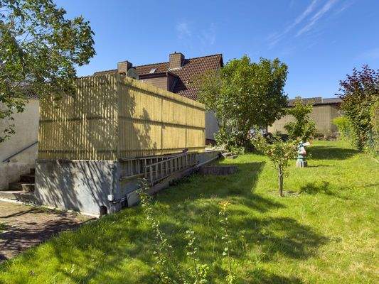 Garten (weitere Ansicht)