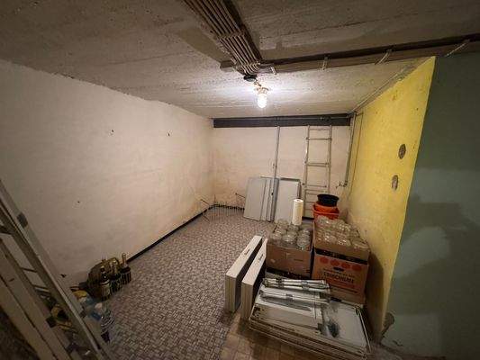 36 Kellerraum 1.JPEG