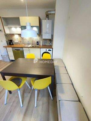 Küche mit Sitzbank für gemütliche Abends