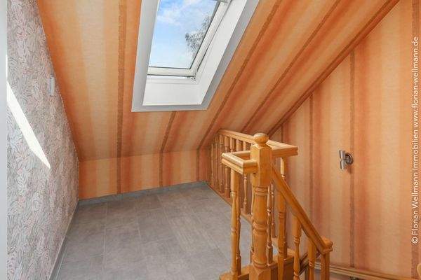 Aufgang zur Wohnung im Dachgeschoss 