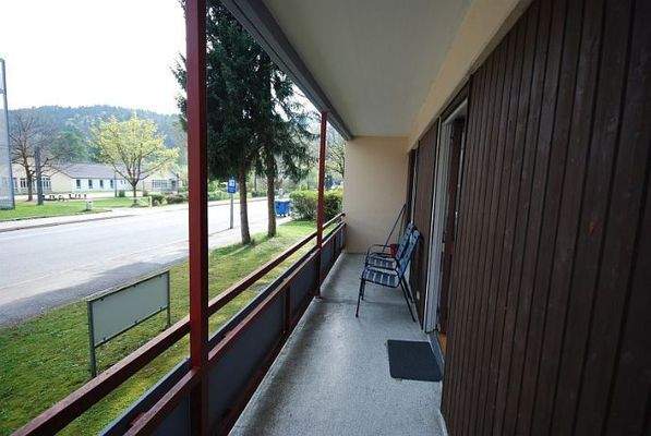 2-Zimmer-Ferienwohnung-4-017-bal1