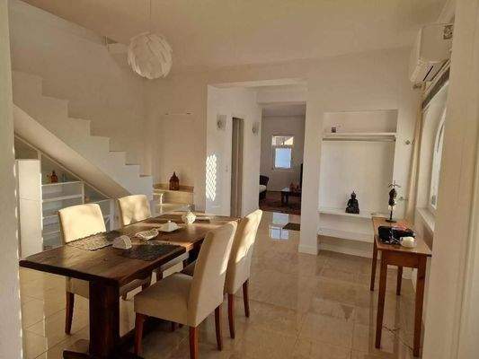 Zweistöckiges Haus mit Gästezimmer zum Verkauf in Kato Poros