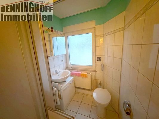 Badezimmer 3.OG links