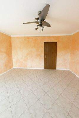 Arbeits-/Kinderzimmer (EG)