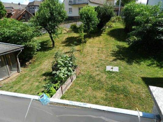 Blick in den Gartenbereich