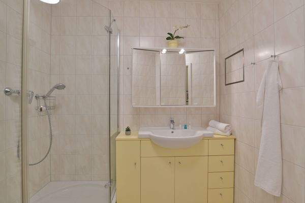 innenliegendes Duschbad