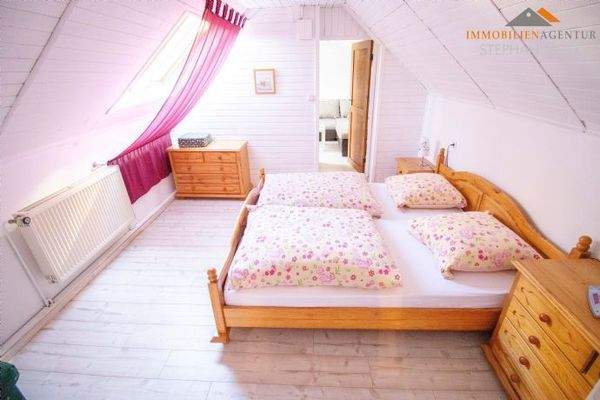 OG – Pension Zimmer 8, Schlafzimmer