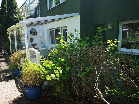 Freisitz und kleiner Garten 