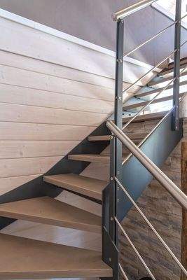 LeonWood_Blockhaus_Individual_Brand_121