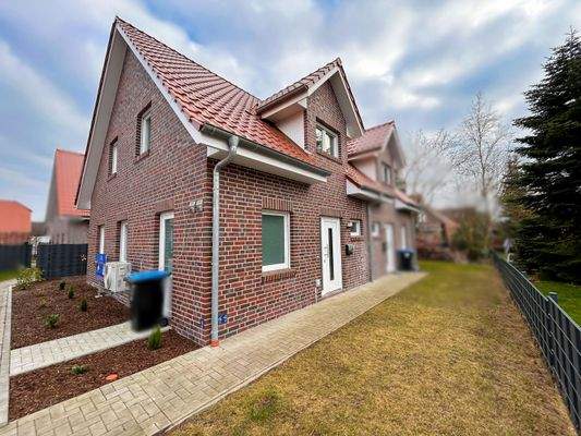 DHH Vorder- und Seitenansicht