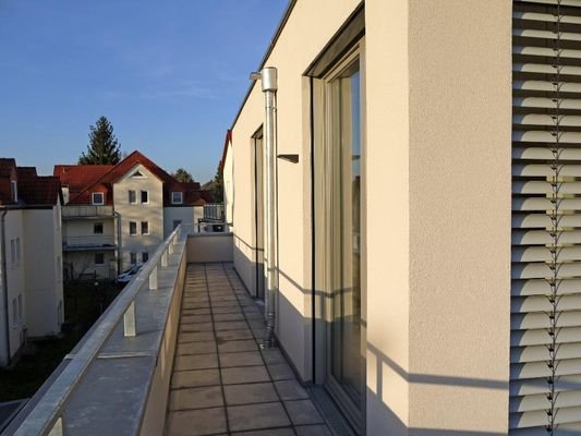 großzügiger Balkon