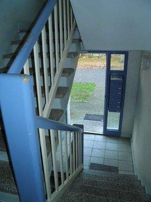 Hauseingang des MFH, Strassenseite