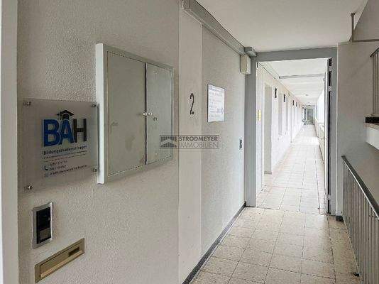 Treppenhaus Laubengang