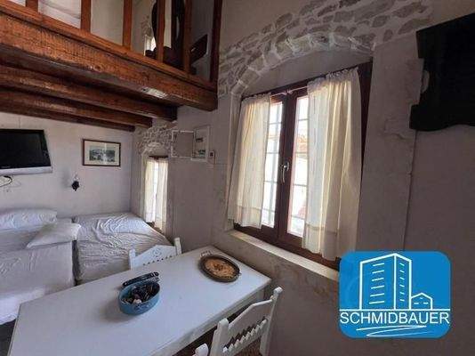 Kreta, Kamilari: Charmantes Haus mit 2 Wohnungen und kleinem Innenhof zu verkaufen