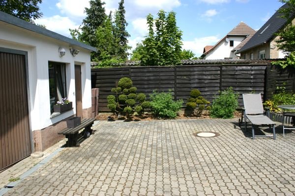 Garage von der Seite