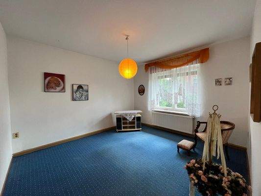 Kinderzimmer mit kl. Bad (3)