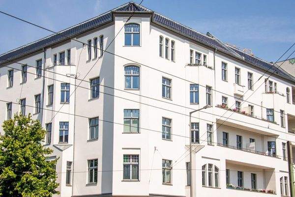 Best_Place_ Landsberger Allee_53_Fassade--35