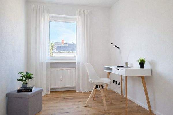 Büro / Kinderzimmer