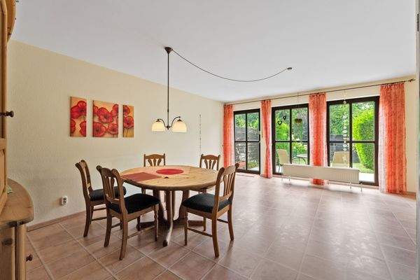 Wohn- und Essbereich