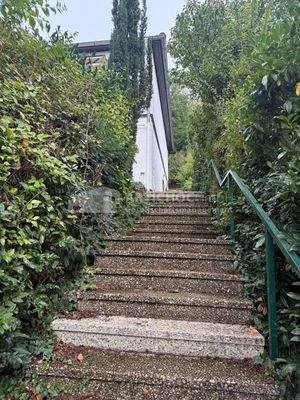 Treppe zum Haus