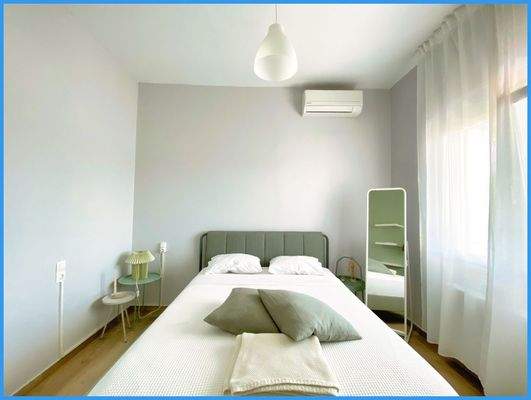 40efb96385854e57bd5860309c722093-original